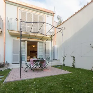 Apartment Borgo Guelfo Vii