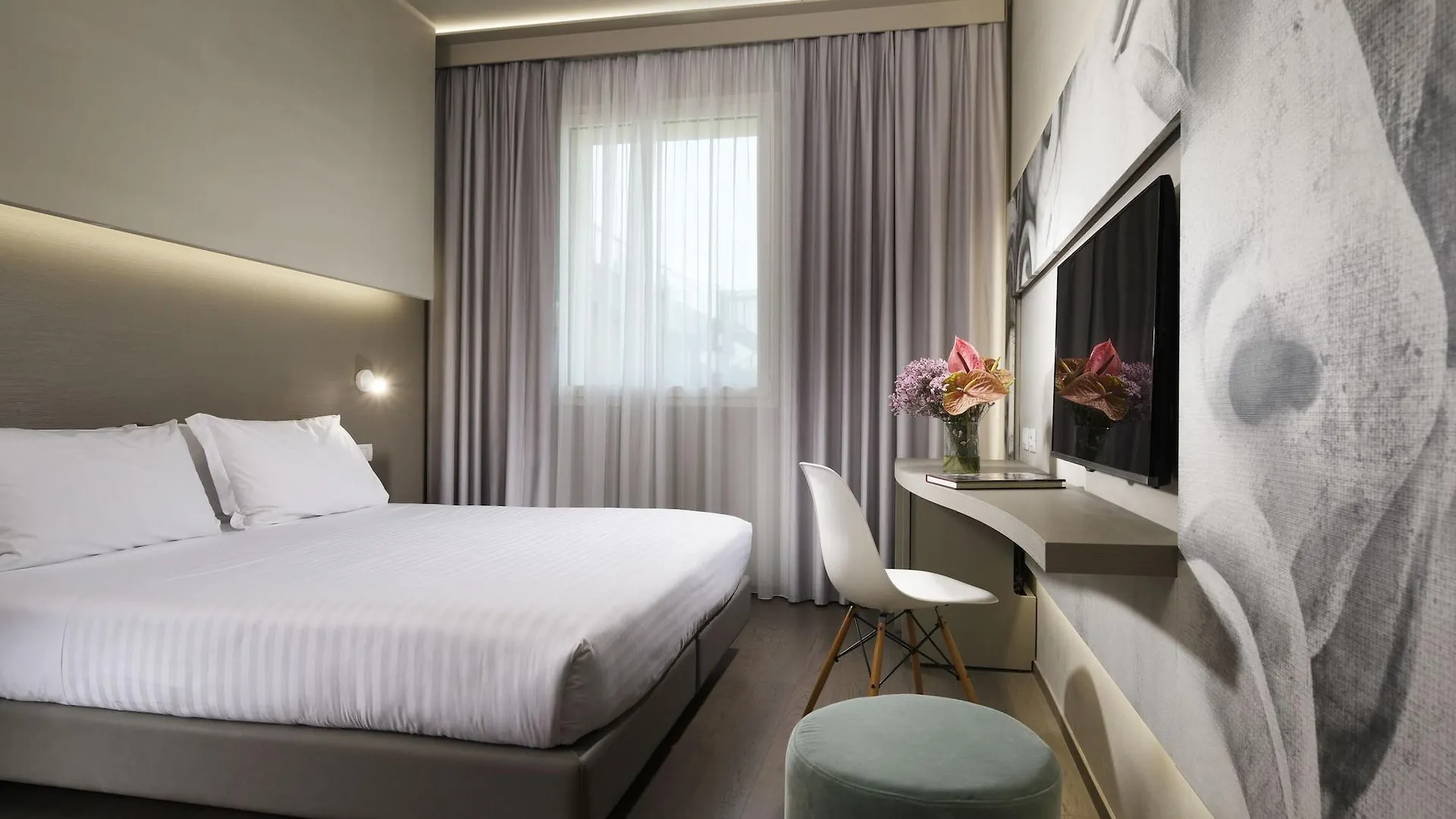 Hotel Glance In Φλωρεντία 4*,  Ιταλία