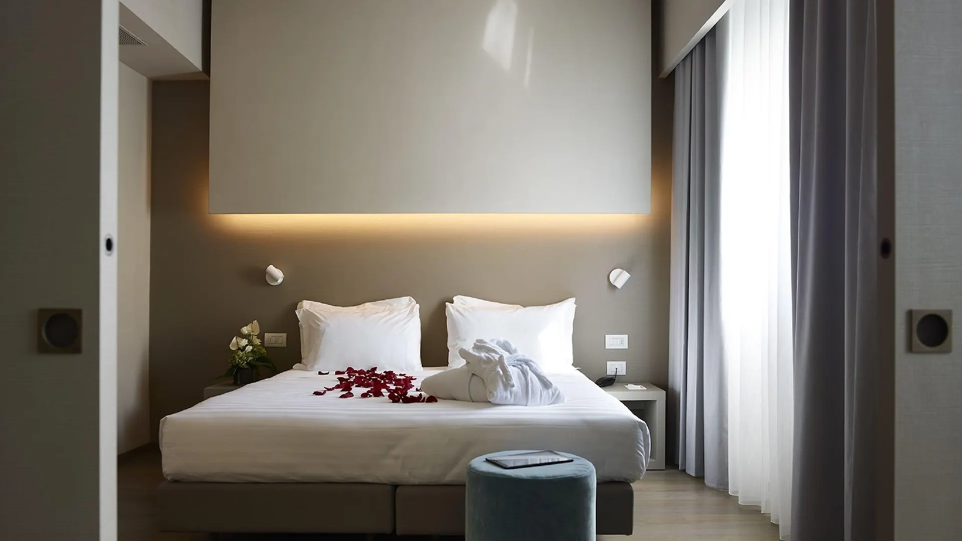 Hotel Glance In Florenz 4*,  Italien