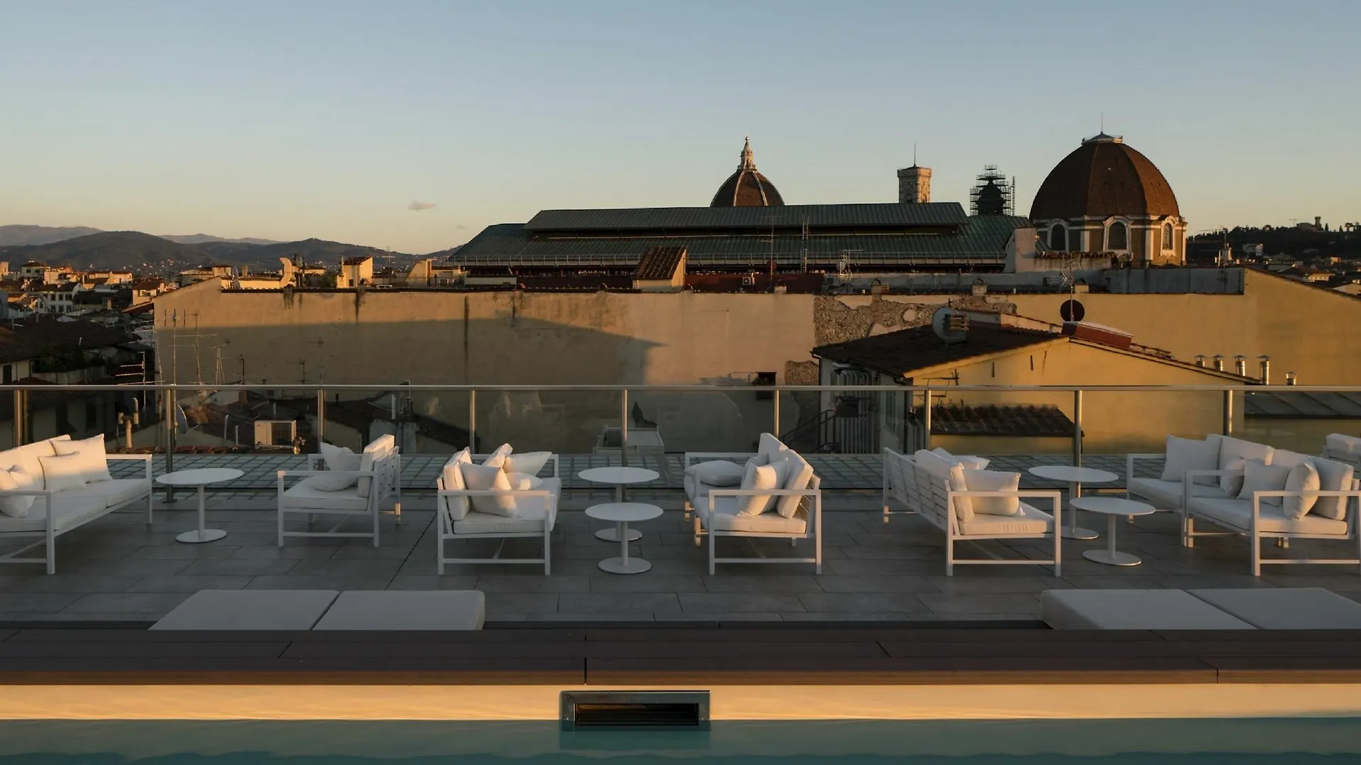 Hotel Glance In Florenz 4*,